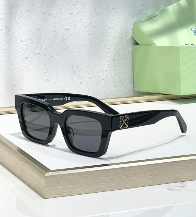 Picture of Off White Sunglasses _SKUfw72107285fw